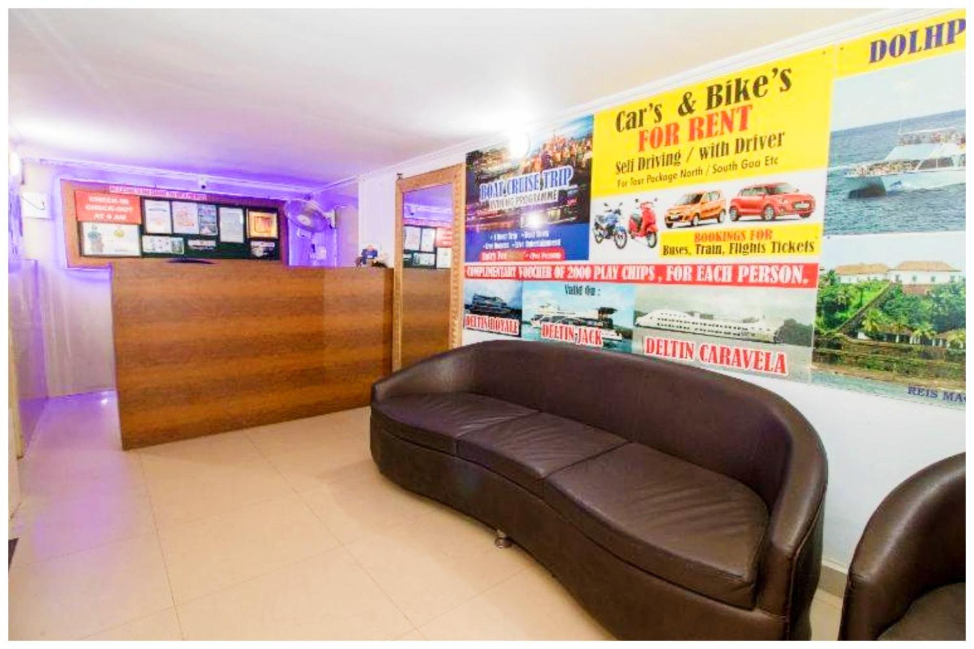 Hotel Premium Travellers # Inn Near Temple - Fully Air Conditioning Hotel - Hygiene And Spacious Room - A Top Rated Luxuary Hotel Merces Esterno foto